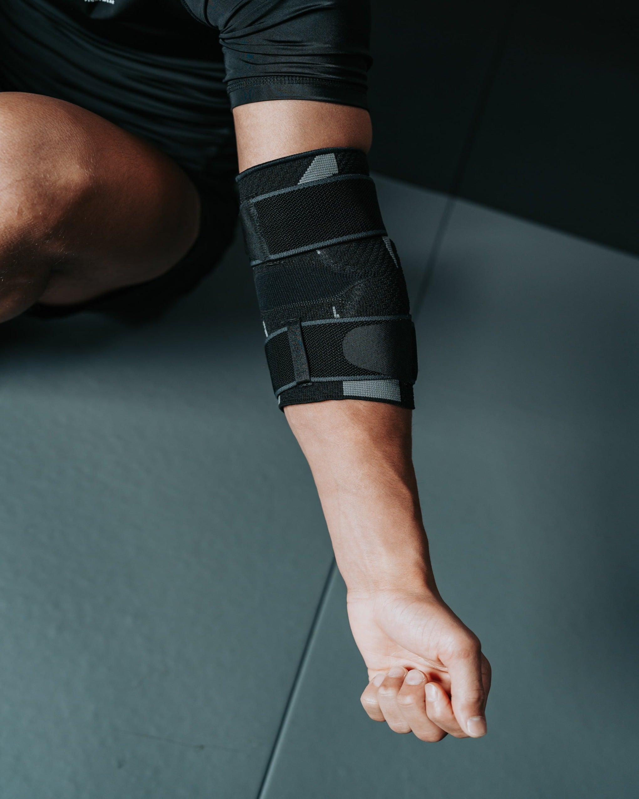 Anaconda Elbow Brace: Advanced Support for Enhanced Joint Health and Injury Prevention